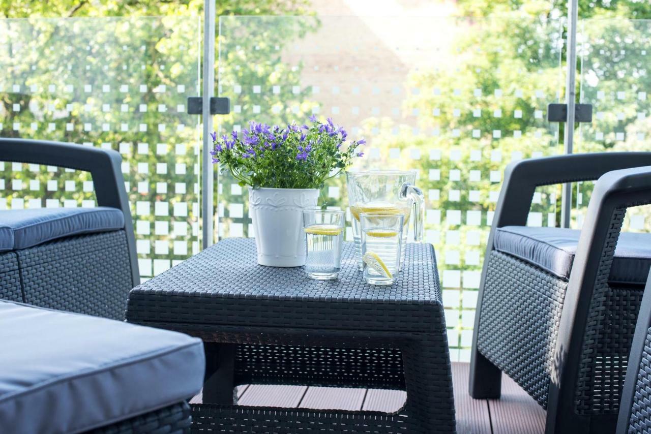 Apartment Lato Solna 11c Z Garazem *